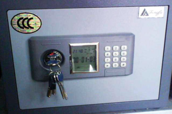 為什么開(kāi)鎖公司的電話號(hào)碼都這么牛？看一下“專(zhuān)家們”的回復(fù)